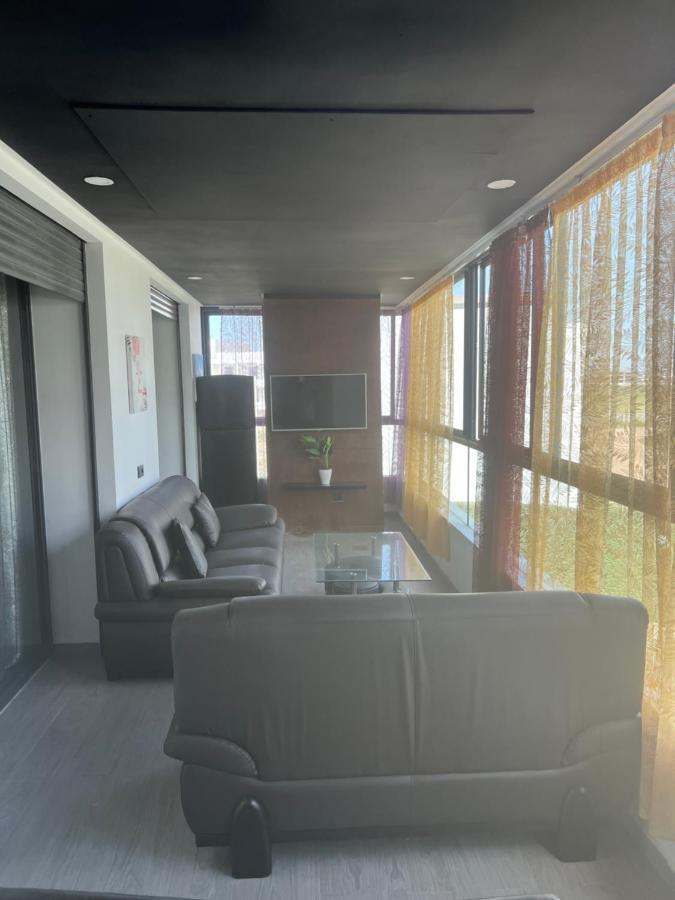 Luxury Apartment 2 Tamarist ภายนอก รูปภาพ