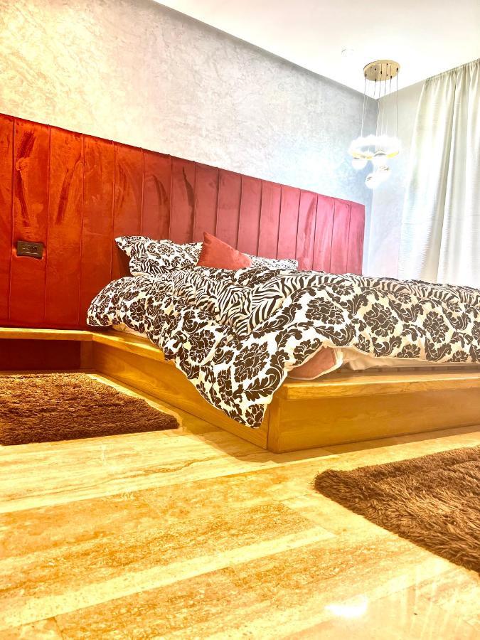 Luxury Apartment 2 Tamarist ภายนอก รูปภาพ
